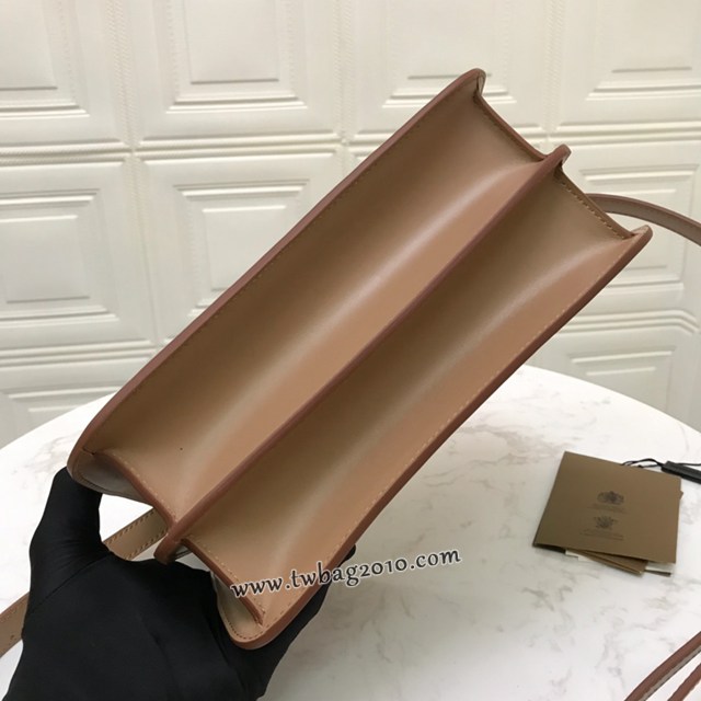 Burberry專門店新款中號TB專屬標識皮革鎖扣包 巴寶莉經典爆款皮革單肩斜背女包 yxb1367
